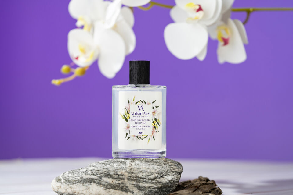 Volkan Ates Natural & Beauty Beyaz Orkide Misk Kolonyası Cam Şişe 100 ml