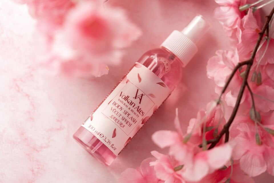 Volkan Ates Natural & Beauty Vücut Spreyi Body Splash Sakura 100 ml