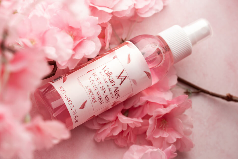 Volkan Ates Natural & Beauty Vücut Spreyi Body Splash Sakura 100 ml
