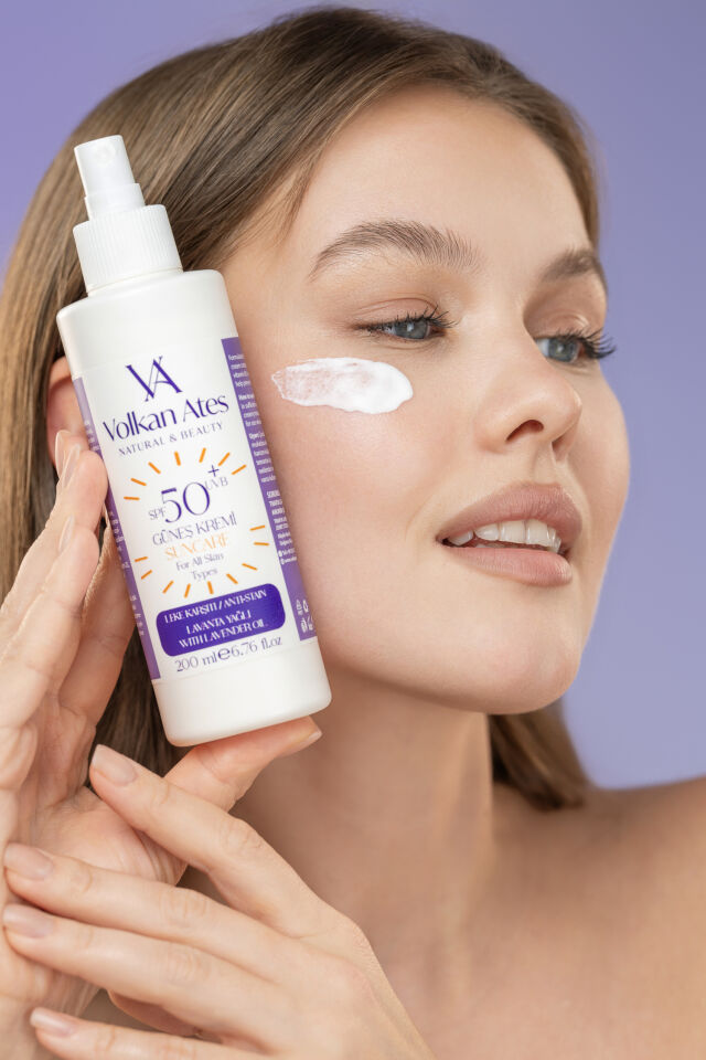 Volkan Ates Natural & Beauty Lavanta Yağlı Leke Karşıtı Güneş Kremi 50 SPF 200 ml