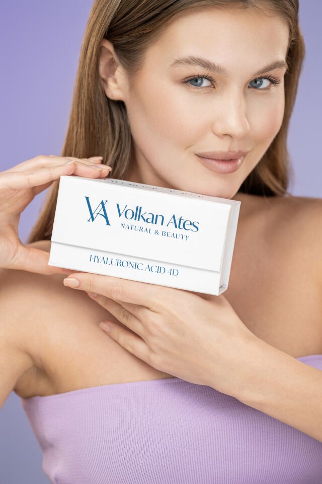 Volkan Ates Natural & Beauty Kırışıklık Karşıtı Yüz Serumu Hyaluronic Asit 4D Cam Şişe 30 ml