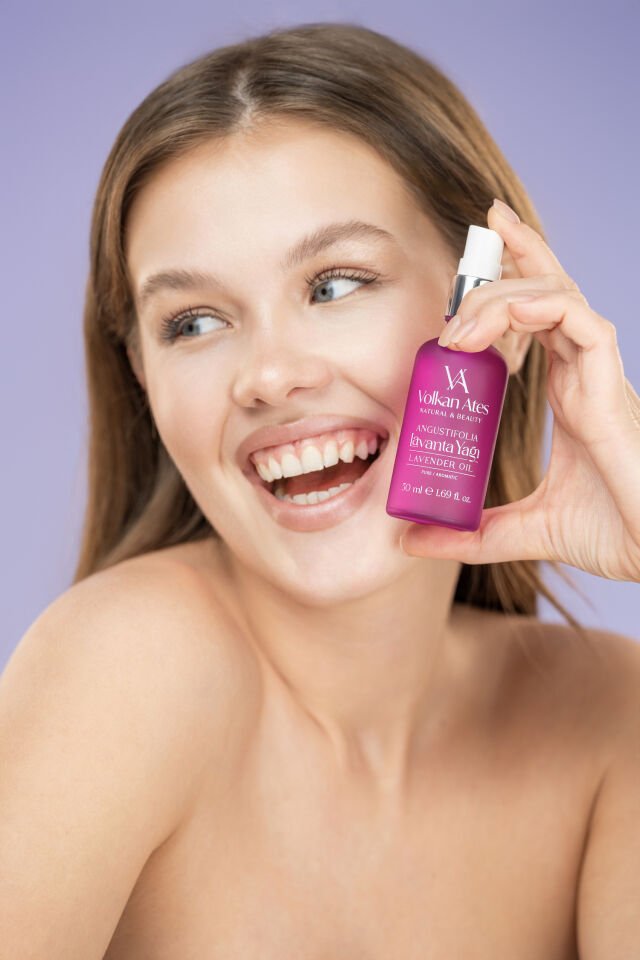 Volkan Ates Natural & Beauty Lavandula Angustifolia Saf Lavanta Yağı Sprey 50 ml