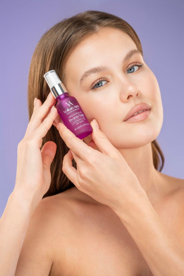 Volkan Ates Natural & Beauty Lavandula Angustifolia Saf Lavanta Yağı Sprey 30 ml