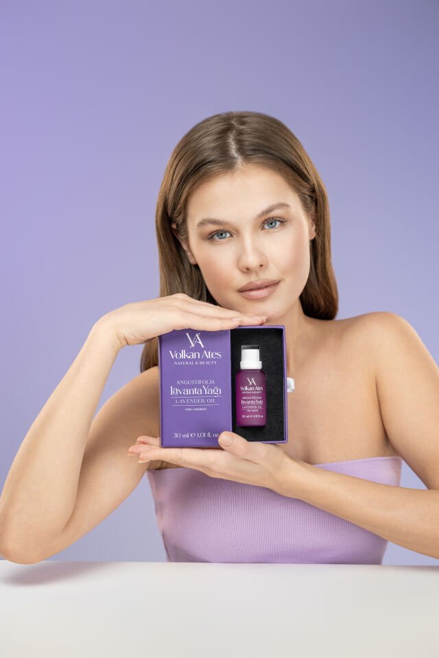 Volkan Ates Natural & Beauty Lavandula Angustifolia Saf Lavanta Yağı İçten Damlalıklı 30 ml