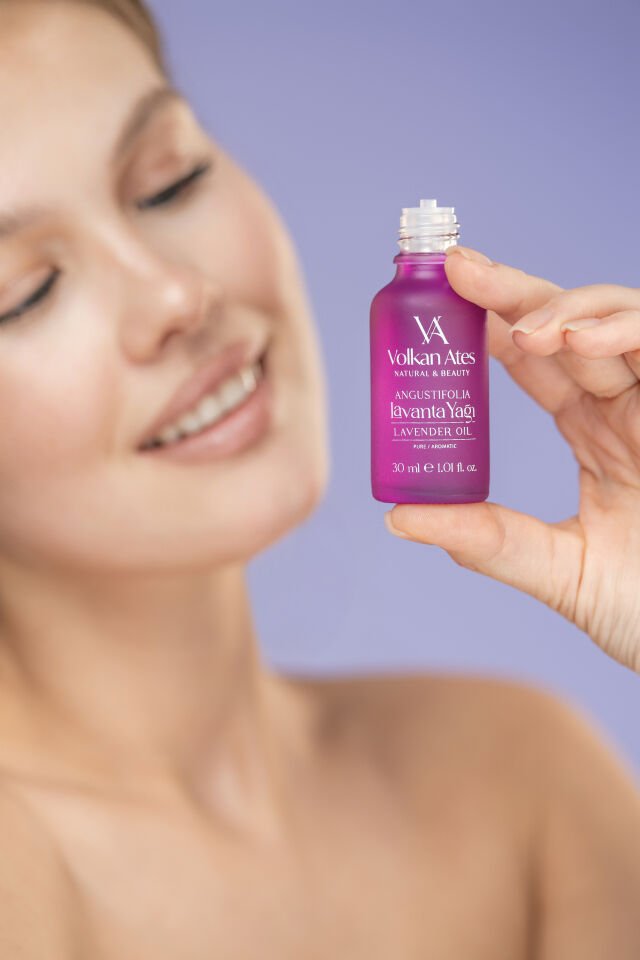Volkan Ates Natural & Beauty Lavandula Angustifolia Saf Lavanta Yağı İçten Damlalıklı 30 ml