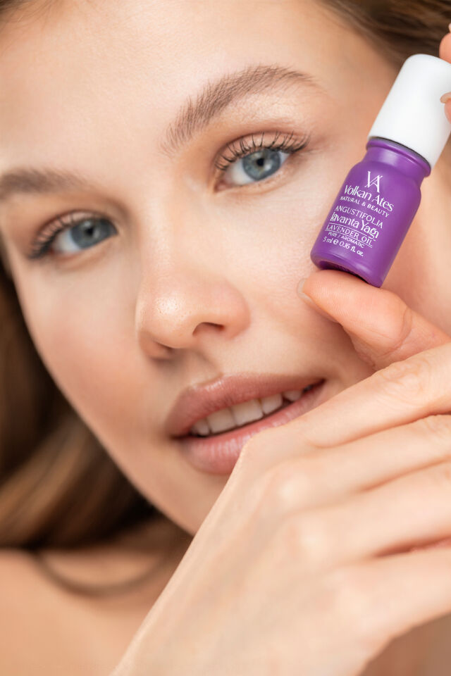 Volkan Ates Natural & Beauty Lavandula Angustifolia Saf Lavanta Yağı Roll-On 5 ml