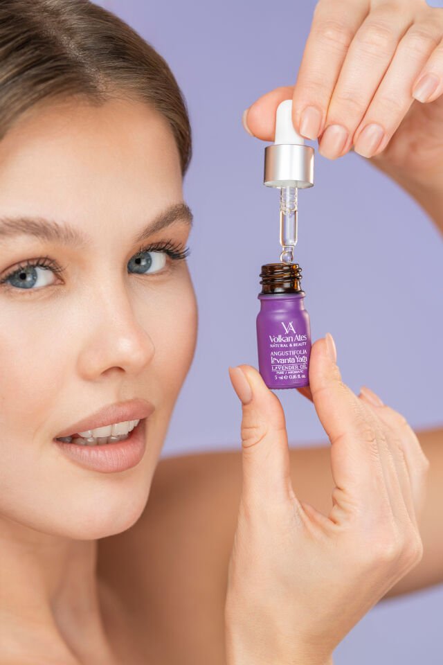 Volkan Ates Natural & Beauty Lavandula Angustifolia Saf Lavanta Yağı Cam Damlalıklı 5 ml