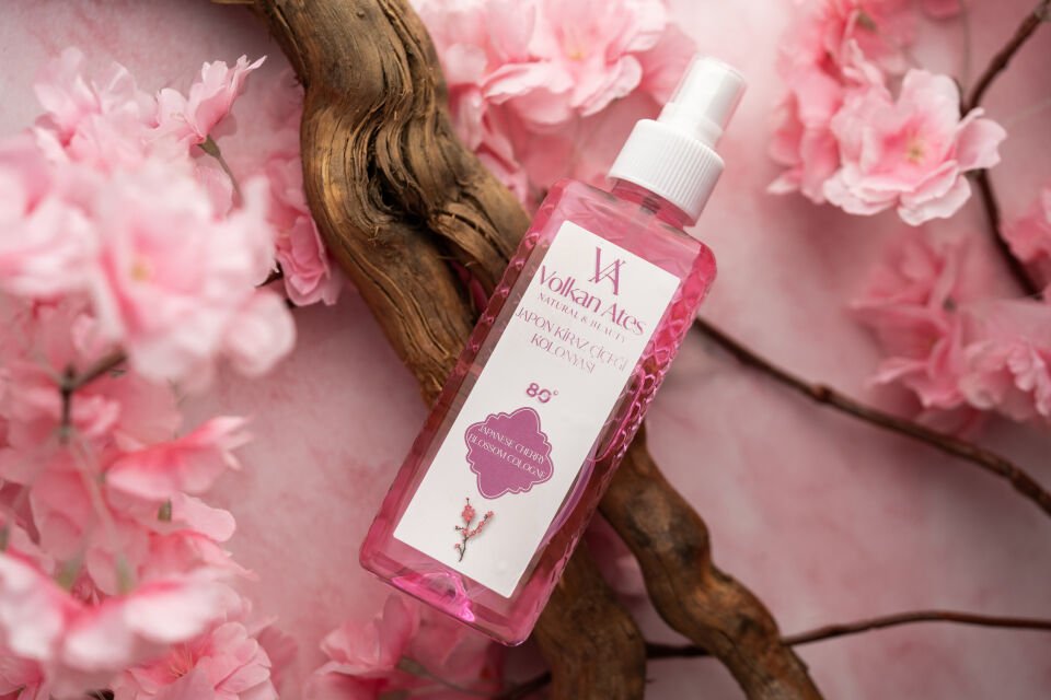 Volkan Ates Natural & Beauty Parfümlü Kolonya - Japon Kiraz Çiçeği 150 ml