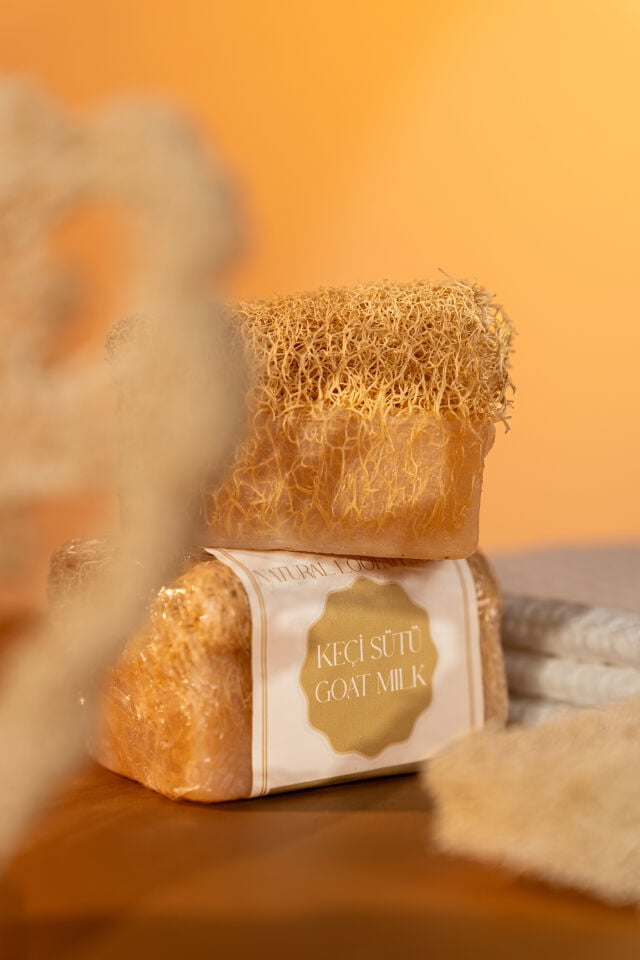 Volkan Ates Natural & Beauty Keçi Sütü Kabak Lifli Doğal Sabun 130 gr