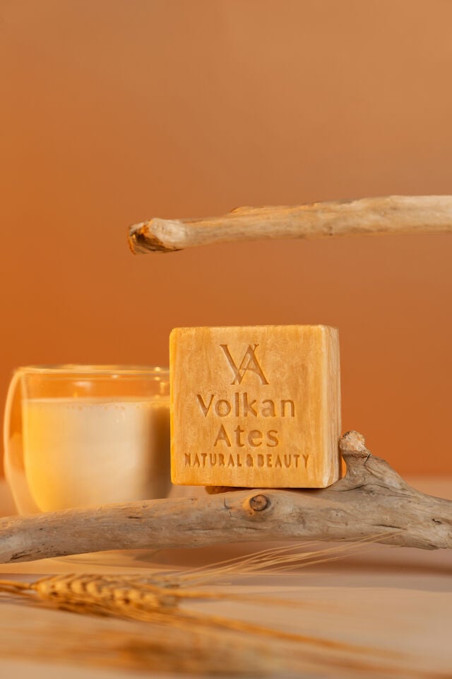 Volkan Ates Natural & Beauty Eşek Sütü Katı Doğal Sabun 125 gr