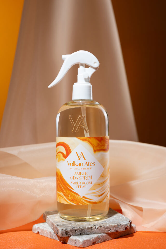 Volkan Ates Natural & Beauty Amber Kokulu Oda Spreyi Cam Şişe 400 ml